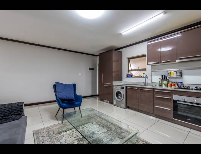 1 BEDROOM APARTMENT FOR SALE IN BROADACRES